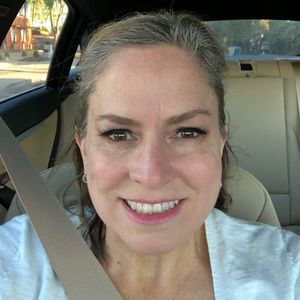 Meet your Posher, Michele